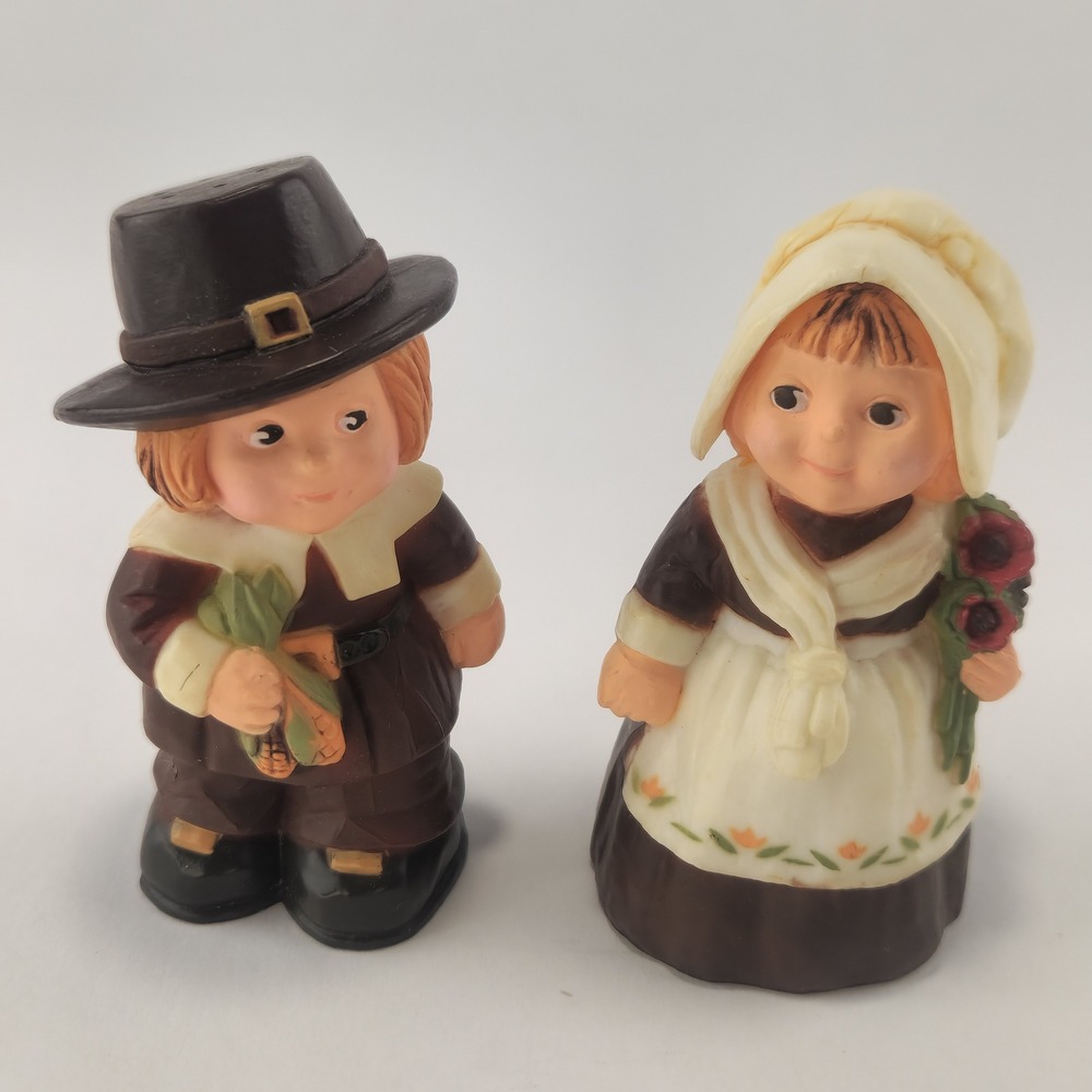 Vintage Hallmark Pilgrim Salt Pepper Shakers Thanksgiving Original Box